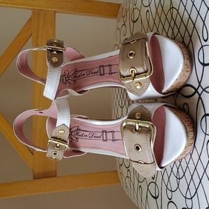 Red Or Dead Buckle heel